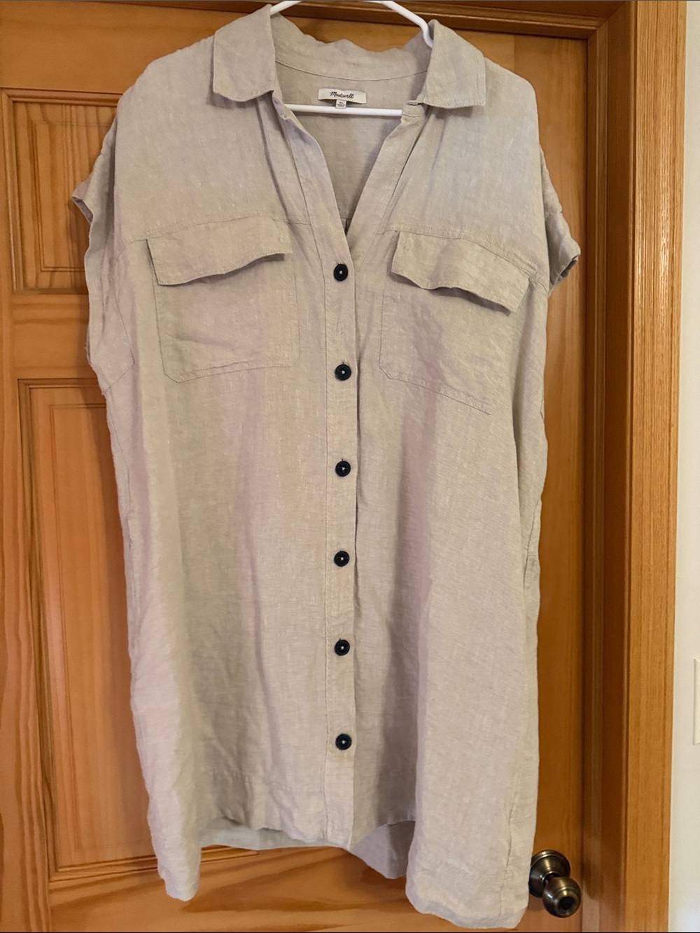Madewell Linen Button-Front Midi Dress in Light Beige